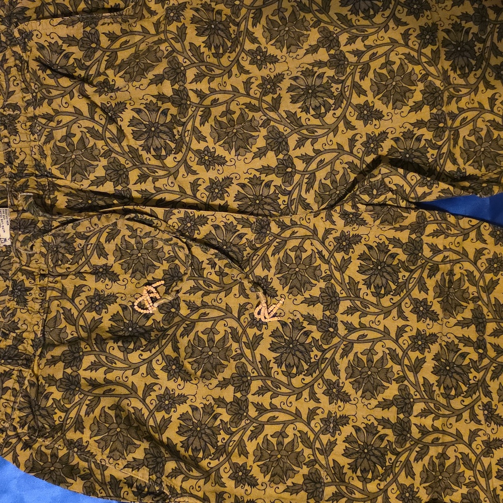 Floral Patterned Pants - Picture 3 of 4